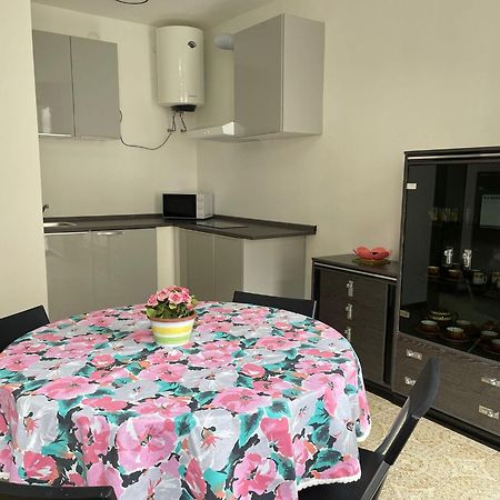 Europa Unita Apartment Grado Bagian luar foto