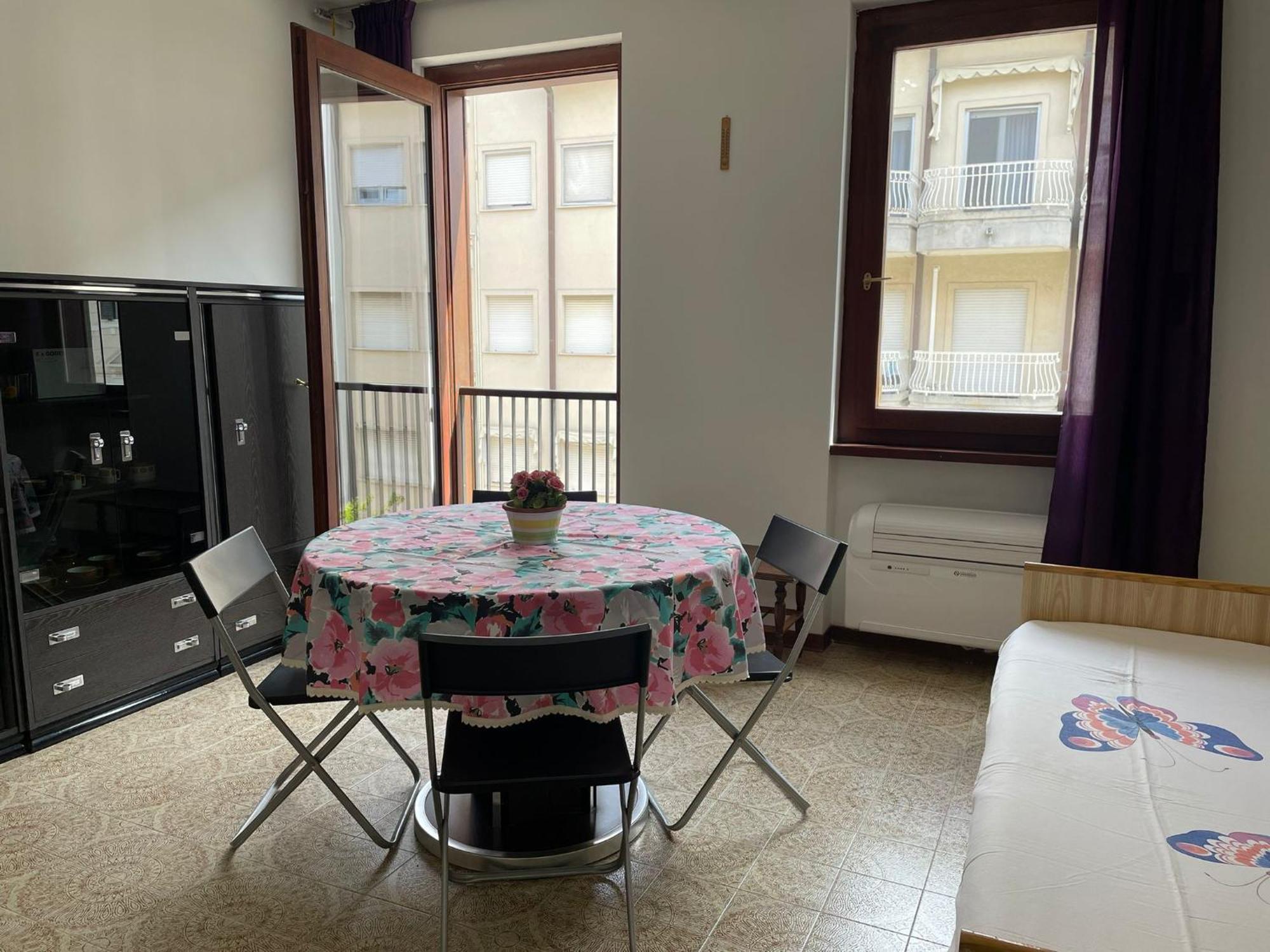 Europa Unita Apartment Grado Bagian luar foto